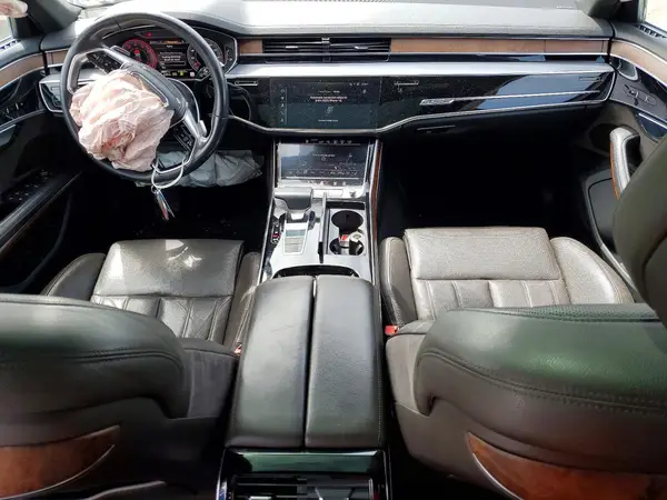WAU8DAF84KN016974 2019 AUDI A8 - Image 8