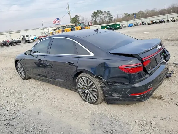WAU8DAF84MN006965 2021 AUDI A8 - Image 2