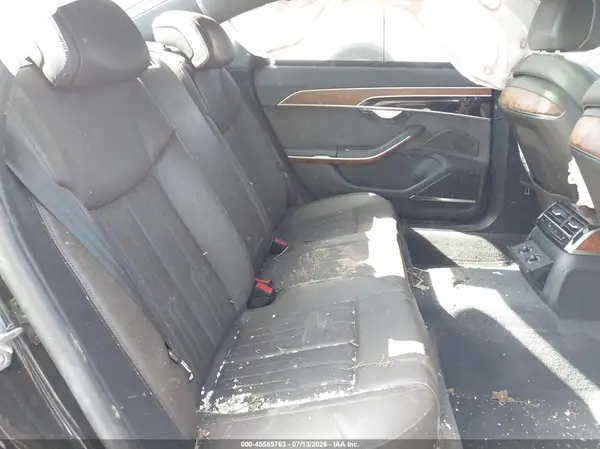 WAU8DAF85KN004719 2019 AUDI A8 - Image 8