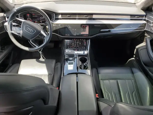 WAU8DAF85KN008608 2019 AUDI A8 - Image 8