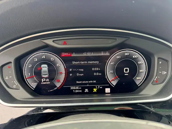 WAU8DAF85KN012304 2019 AUDI A8 - Image 8