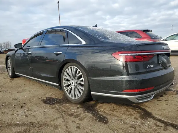 WAU8DAF86KN002686 2019 AUDI A8 - Image 2