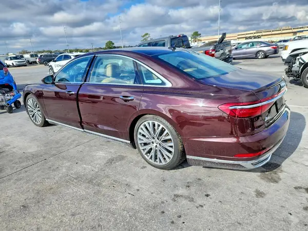 WAU8DAF86KN005829 2019 AUDI A8 - Image 2