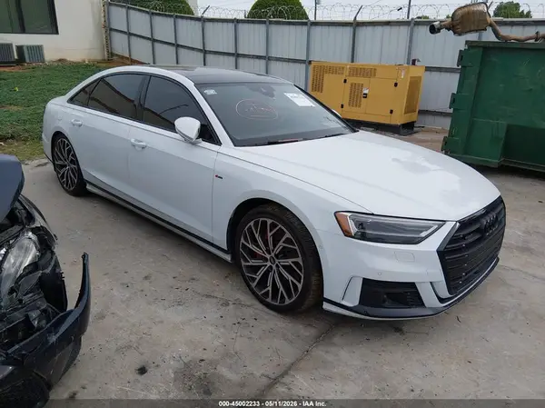 WAU8DAF86MN014744 2021 AUDI A8 - Image 1