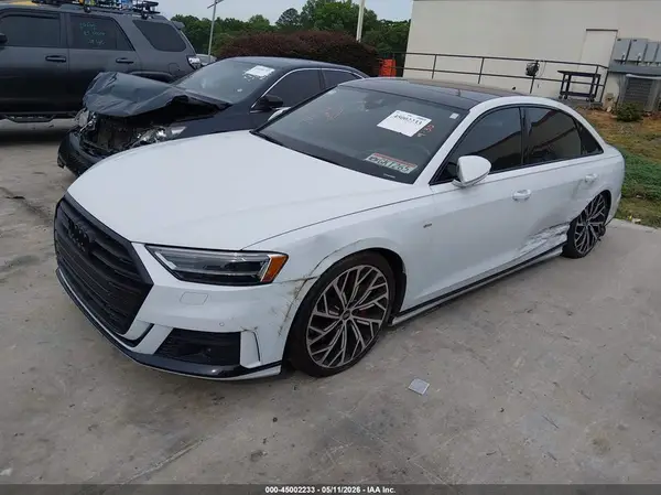 WAU8DAF86MN014744 2021 AUDI A8 - Image 2