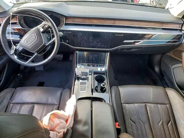 WAU8DAF86MN028319 2021 AUDI A8 - Image 8