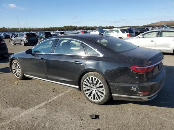 WAU8DAF87KN004768 2019 AUDI A8 - Image 2
