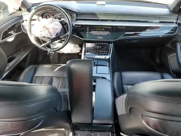WAU8DAF87KN013583 2019 AUDI A8 - Image 8