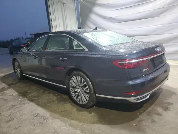 WAU8DAF88KN007243 2019 AUDI A8 - Image 2