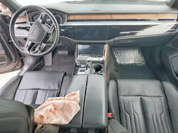 WAU8DAF88KN017948 2019 AUDI A8 - Image 8