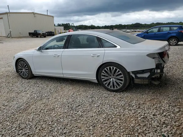 WAU8DAF89KN008031 2019 AUDI A8 - Image 2