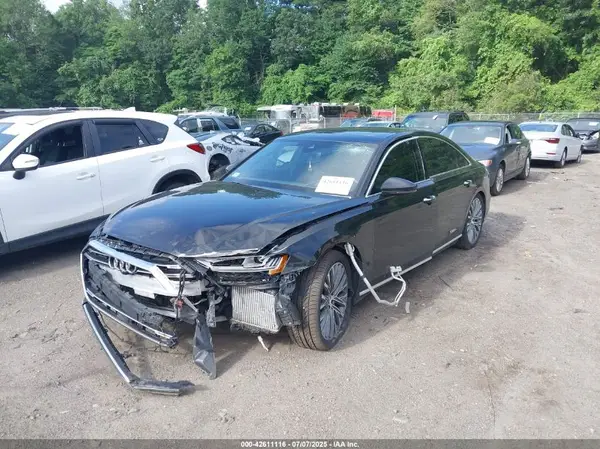 WAU8DAF8XKN008670 2019 AUDI A8 - Image 2