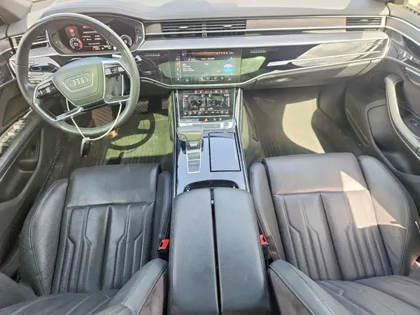 WAU8DAF8XKN019037 2019 AUDI A8 - Image 8