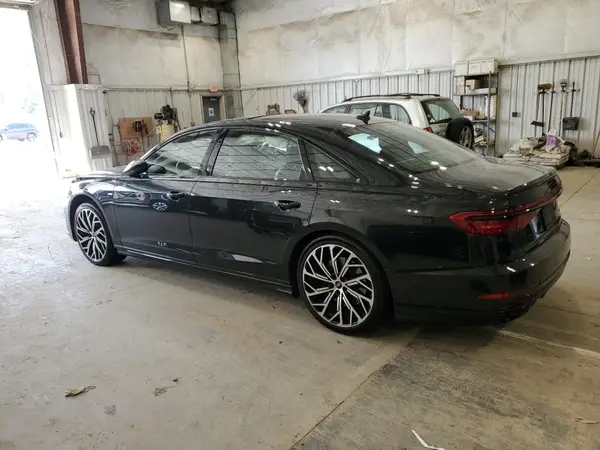 WAU8EAF81MN019878 2021 AUDI A8 - Image 2
