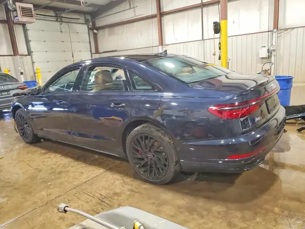 WAU8HAF83MN008405 2021 AUDI A8 - Image 2