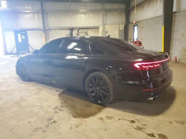 WAU8SAF83MN022323 2021 AUDI S8 - Image 2