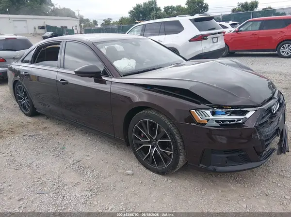 WAU8SAF84LN007005 2020 AUDI S8