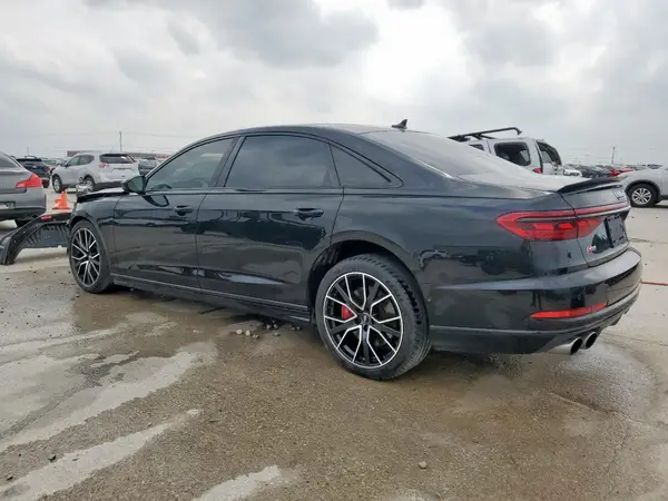 WAU8SAF85LN004548 2020 AUDI S8 - Image 2