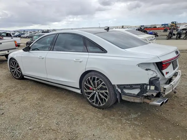 WAU8SAF88MN023273 2021 AUDI S8 - Image 2