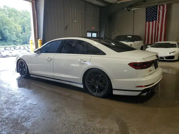 WAU8SAF8XLN001077 2020 AUDI S8 - Image 2