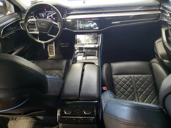 WAU8SAF8XLN001077 2020 AUDI S8 - Image 8