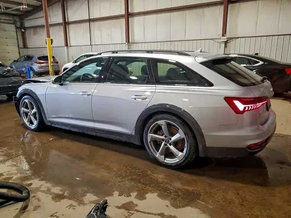 WAU92BF25NN033265 2022 AUDI A6 ALLROAD - Image 2