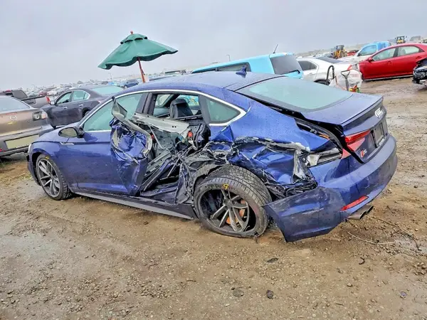 WAUA4CF50KA003553 2019 AUDI RS5 - Image 2