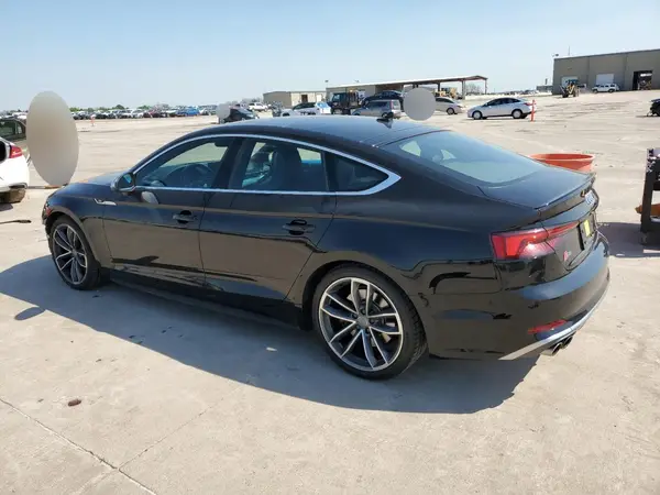 WAUA4CF51KA003450 2019 AUDI RS5 - Image 2