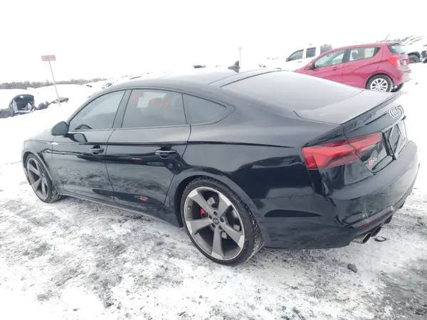 WAUA4CF55LA009849 2020 AUDI RS5 - Image 2
