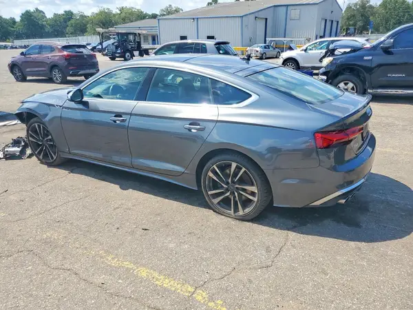 WAUA4CF56NA033225 2022 AUDI S5 - Image 2