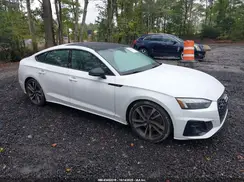 WAUA4CF58NA033825 2022 AUDI S5