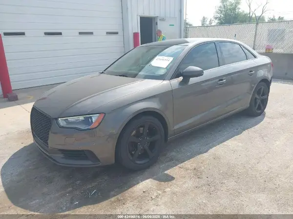 WAUA7GFF0G1065436 2016 AUDI A3 - Image 2