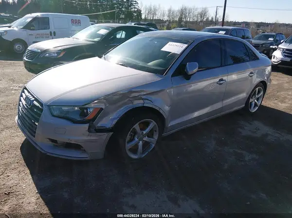 WAUA7GFF2G1012690 2016 AUDI A3 - Image 2