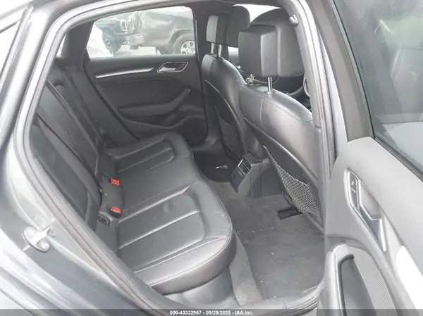 WAUA7GFF3G1051160 2016 AUDI A3 - Image 8