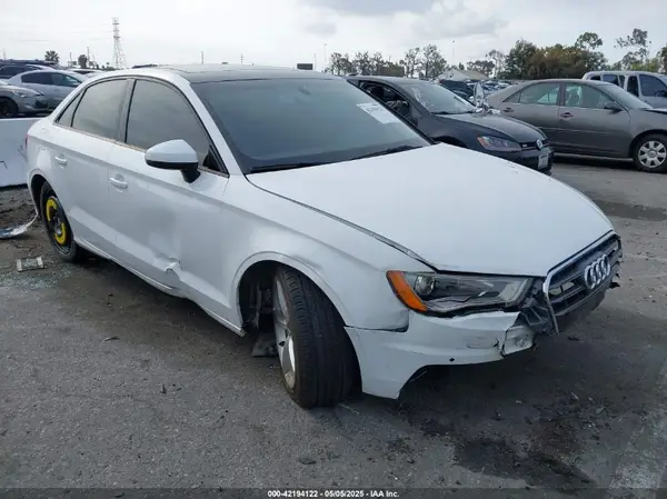 WAUA7GFF5G1054271 2016 AUDI A3 - Image 1