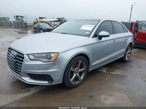 WAUA7GFF5G1054559 2016 AUDI A3 - Image 2