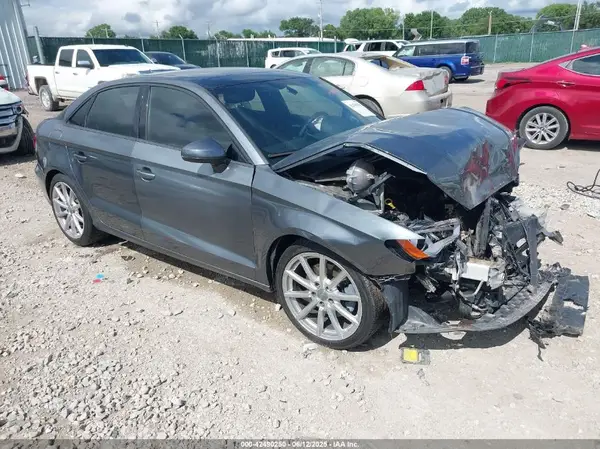 WAUA7GFF5G1058305 2016 AUDI A3 - Image 1