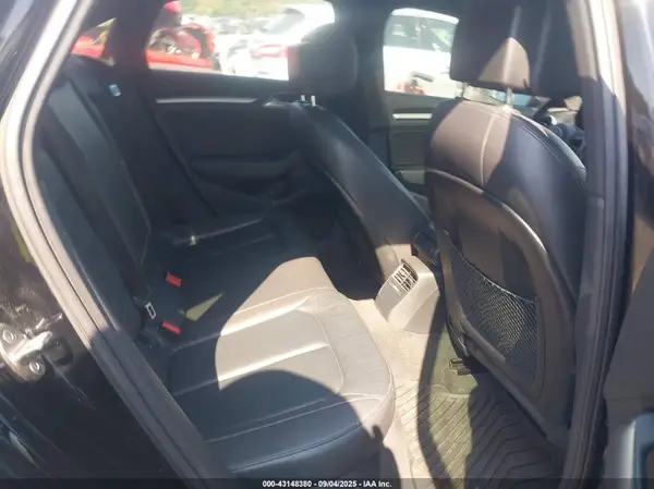WAUA7GFF5G1101590 2016 AUDI A3 - Image 8