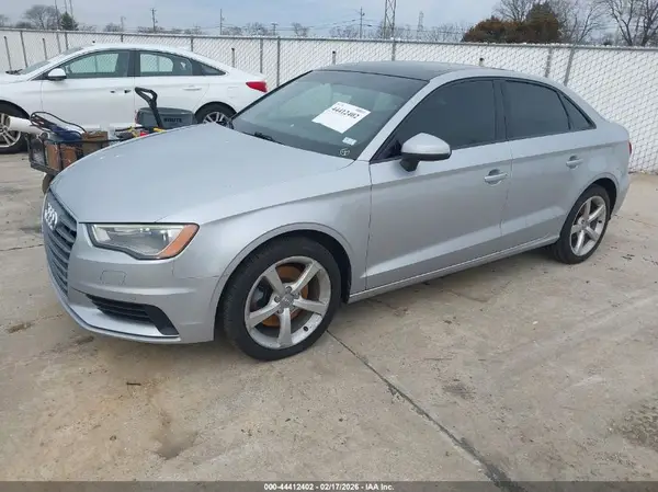 WAUA7GFF6G1024924 2016 AUDI A3 - Image 2