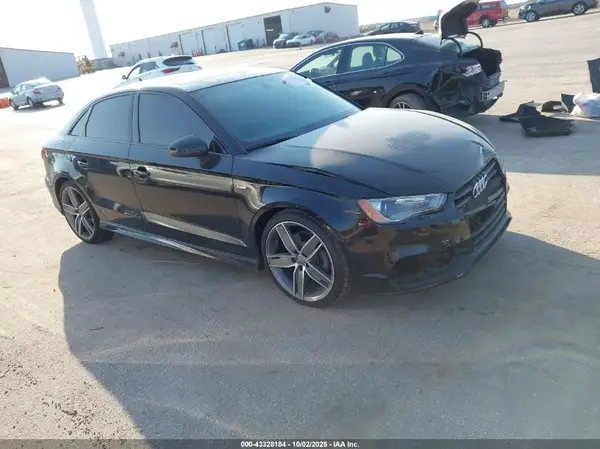 WAUA7GFF7G1042557 2016 AUDI A3 - Image 1