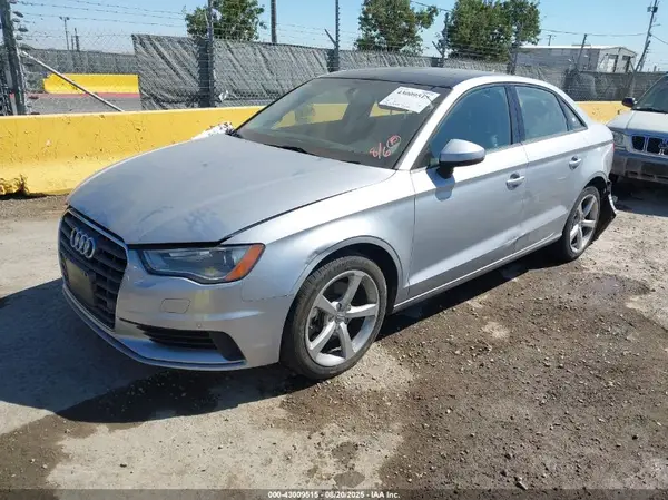 WAUA7GFF8G1054815 2016 AUDI A3 - Image 2