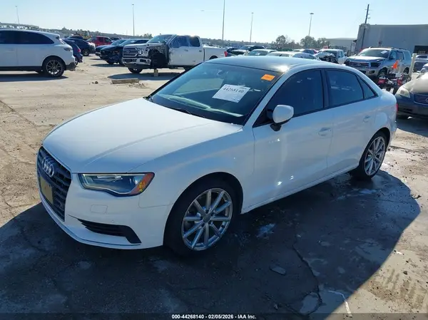 WAUA7GFF8G1064468 2016 AUDI A3 - Image 2