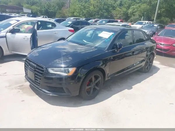 WAUA7GFFXG1011027 2016 AUDI A3 - Image 2