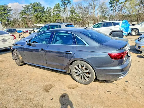 WAUABAF41MN012615 2021 AUDI A4 - Image 2