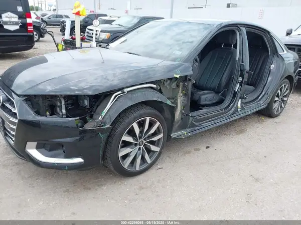 WAUABAF44NA018899 2022 AUDI A4 - Image 2