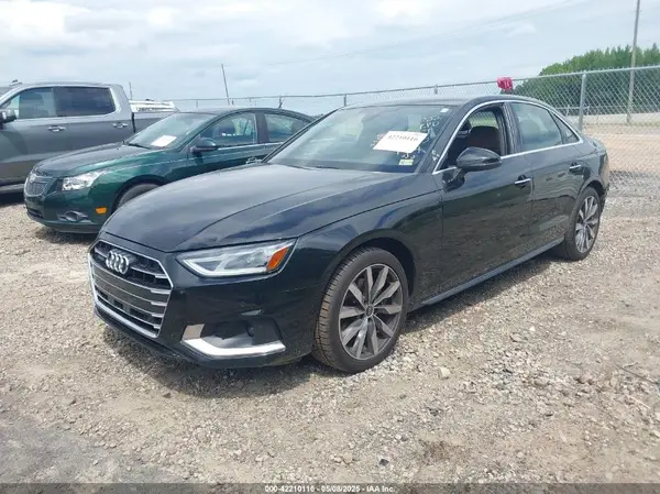 WAUABAF45NA011914 2022 AUDI A4 - Image 2