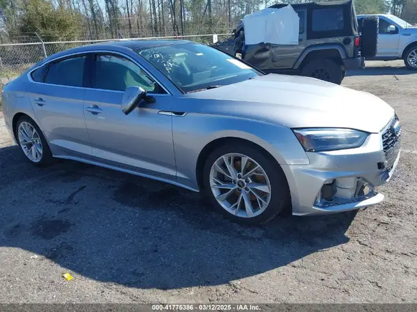 WAUABCF57MA037532 2021 AUDI A5 - Image 1