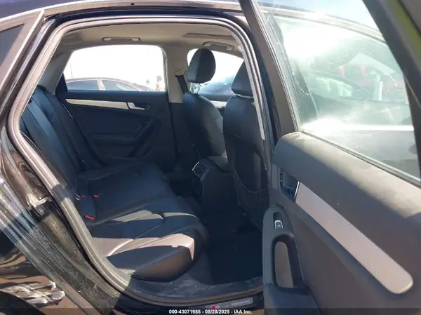 WAUAFAFL0GN012136 2016 AUDI A4 - Image 8