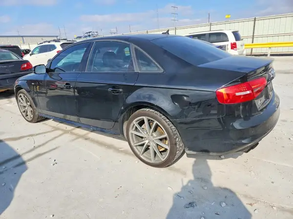 WAUAFAFL1GN010802 2016 AUDI A4 - Image 2