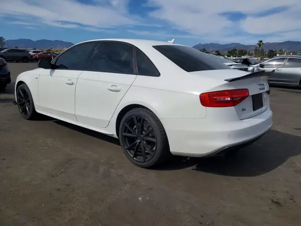 WAUAFAFL2GN015961 2016 AUDI A4 - Image 2